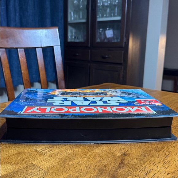 New 2015 Hasbro Monopoly: Star Wars (open & play) board game. - Picture 9 of 10
